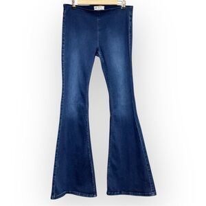 Free People Blue Flare & Wide Leg Jeans Size 29